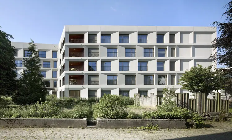 Reimagining Modern Healthcare: The Architectural Triumph of the Rosenthal Health Centre by kit